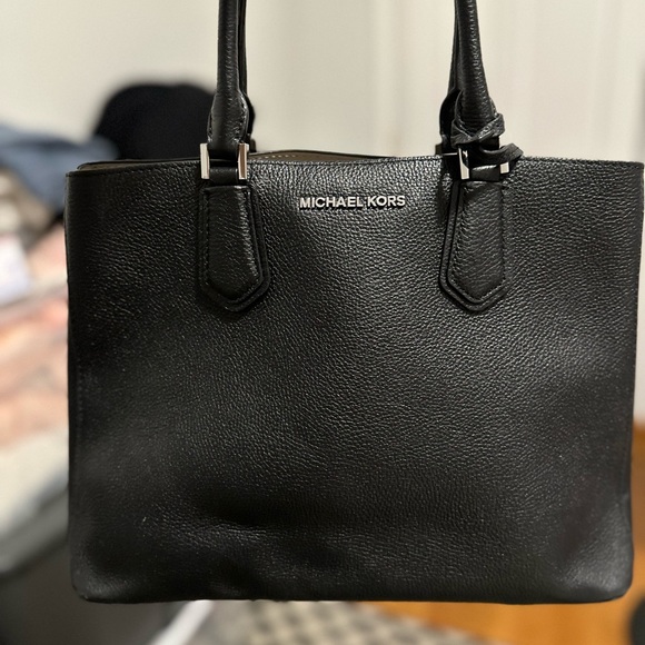 Michael Kors Satchel handbag NB-1802 black - Picture 6 of 13